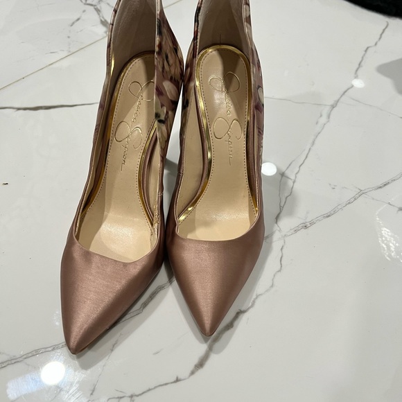 New Jessica Simpson heels - Picture 2 of 3